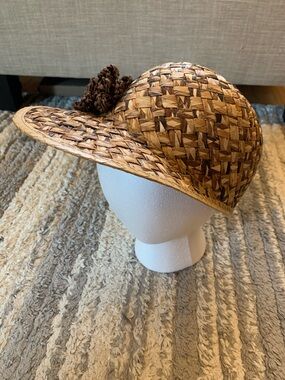 Liz Claiborne Vintage 90’s Straw Hat in Natural Brown